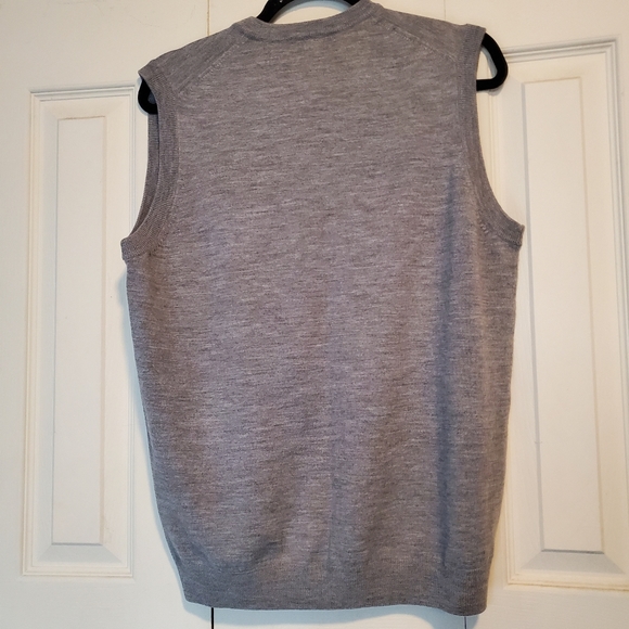 BNWT Brooks Brothers 100% merino wool sweater vest Sz Med - Picture 5 of 5